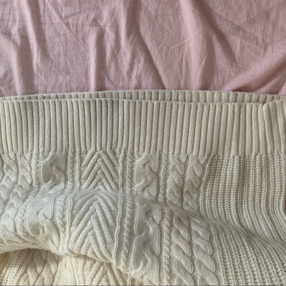 UNIQLO Sweater Dress - Picture 4 of 4